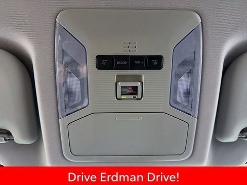 Certified 2025 Toyota RAV4 LE AWD/4WD image 17