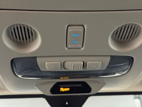 Used 2020 Ford EcoSport SE image 35