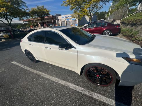 Used 2010 Acura TL w/ Technology Package FWD image 11