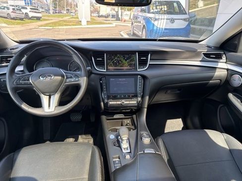 Used 2020 INFINITI QX50 Sensory w/ Proactive Package AWD/4WD image 9