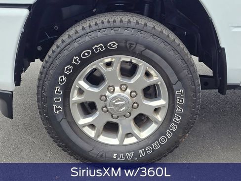 Used 2024 RAM 2500 Laramie AWD/4WD image 9