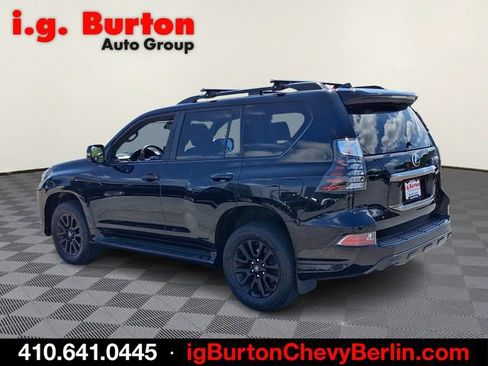 Used 2023 Lexus GX 460 w/ Black Line Special Edition AWD/4WD image 4