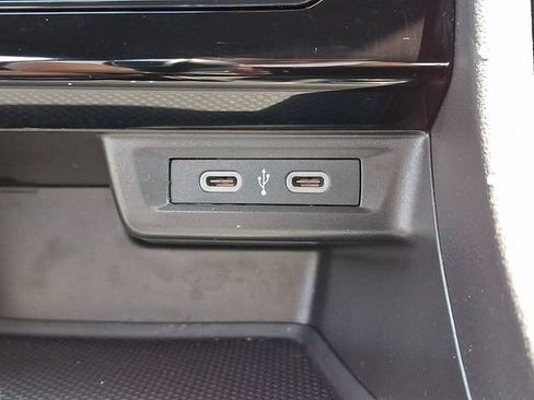 Used 2025 Volkswagen Jetta Sport FWD image 16