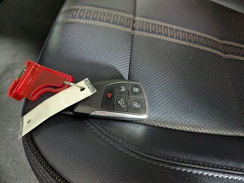 Certified 2024 Chevrolet Silverado 2500 High Country w/ High Country Premium Package image 36