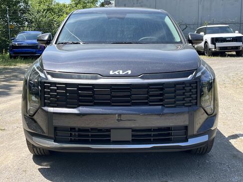 New 2026 Kia Sportage LX FWD image 2