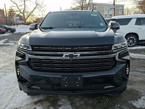 Used 2022 Chevrolet Tahoe RST w/ Sport Performance Package image 2