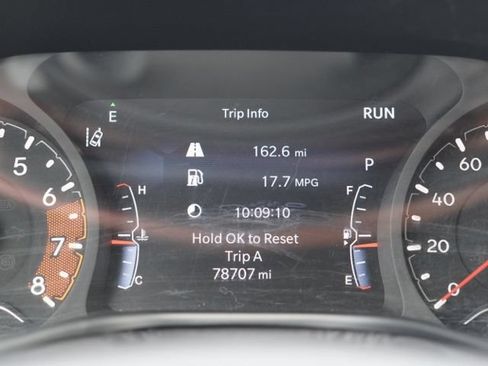 Used 2022 Jeep Compass Limited w/ Mopar Graphics Package AWD/4WD image 22