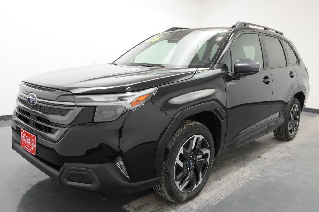 New 2026 Subaru Forester Touring AWD/4WD image 3