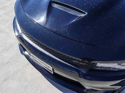 Used 2017 Dodge Charger R/T Scat Pack w/ Technology Group image 8