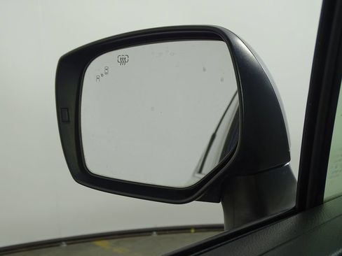 Used 2017 Subaru Forester 2.5i Limited w/ Protection Package #2 image 31