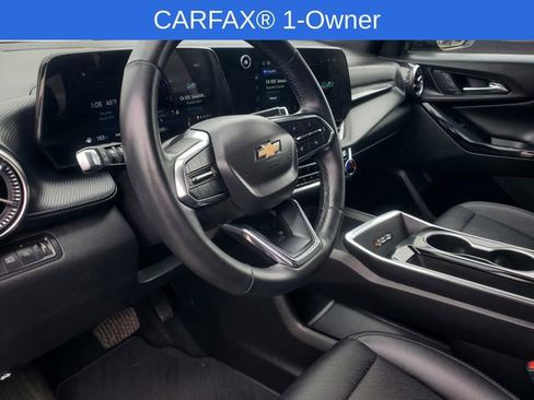 Certified 2025 Chevrolet Equinox LT w/ Convenience Package II image 17