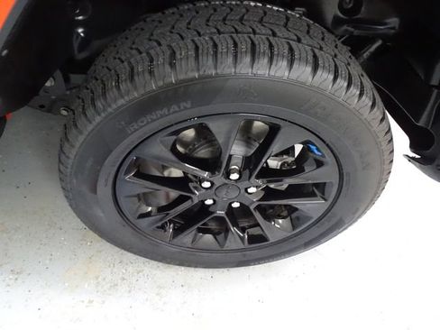 Certified 2023 Jeep Wrangler Unlimited Sahara AWD/4WD image 29