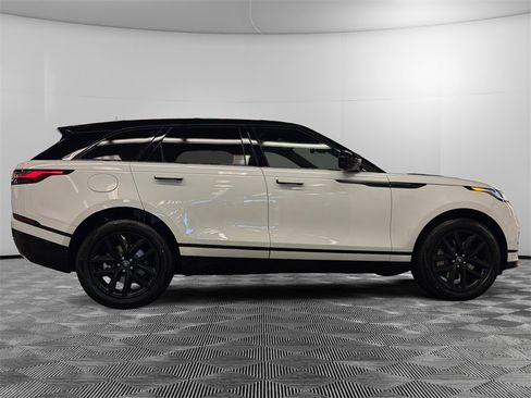 New 2026 Land Rover Range Rover Velar Dynamic SE image 6