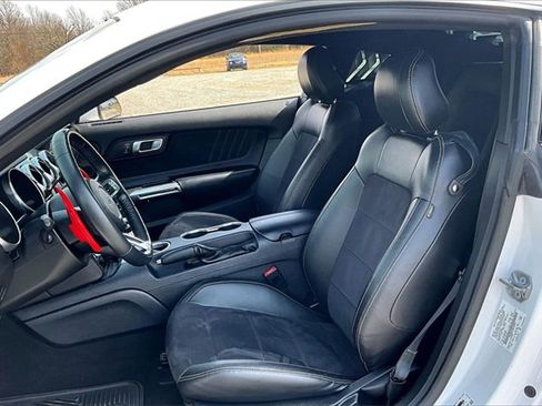 Used 2021 Ford Mustang GT Premium w/ Carbon Sport Interior Package image 20