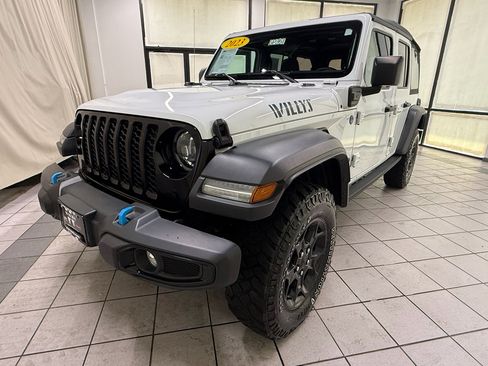 Used 2023 Jeep Wrangler Unlimited w/ Convenience Group AWD/4WD image 10