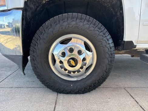 Used 2016 Chevrolet Silverado 3500 LT w/ LT Convenience Package image 34