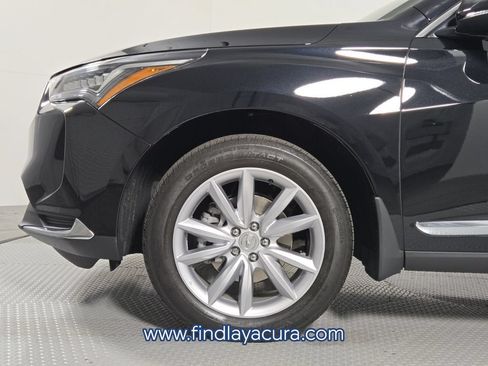Used 2024 Acura RDX SH-AWD image 11