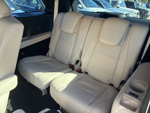 Used 2024 Mercedes-Benz GLS 450 4MATIC image 29