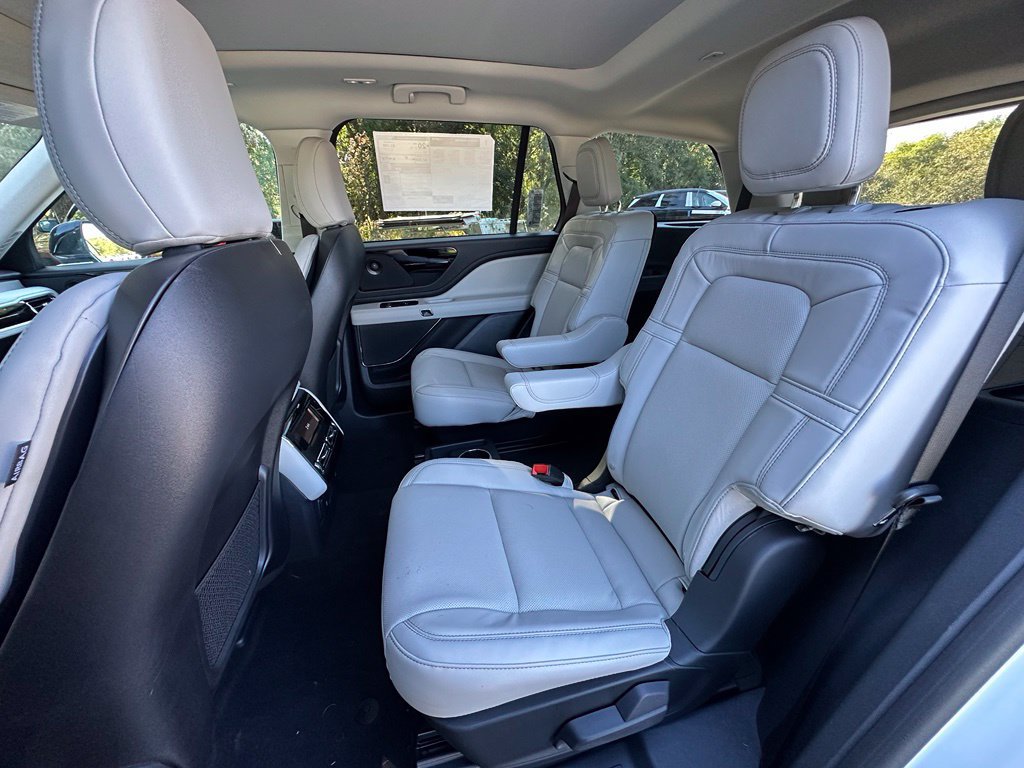New 2027 Lincoln Aviator Reserve AWD/4WD image 19