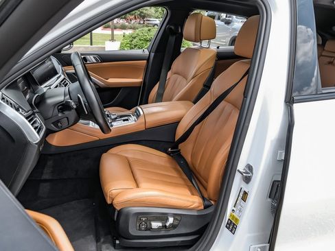 Used 2021 BMW X6 M50i w/ Executive Package AWD/4WD image 36