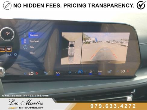 New 2026 Chevrolet Traverse LT w/ Driver Confidence Package FWD image 26