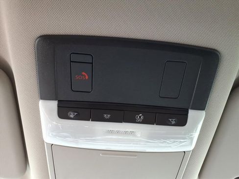 Used 2026 Nissan Rogue SV image 24