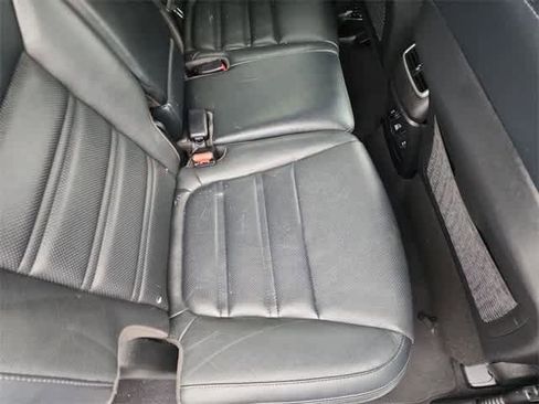 Used 2017 Kia Sorento SX image 19