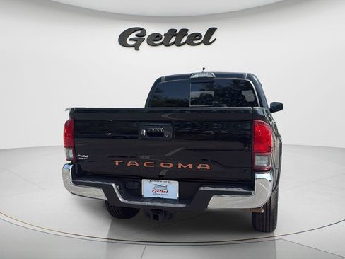 Used 2021 Toyota Tacoma SR5 RWD image 6