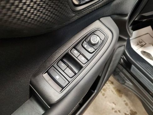 Used 2022 Subaru Outback Premium image 21