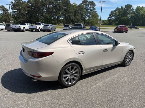 Used 2025 MAZDA MAZDA3 s FWD image 7