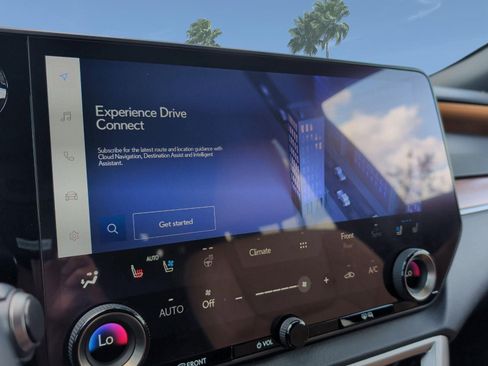 Certified 2025 Lexus RX 350 Premium image 17