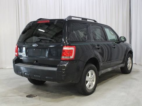 Used 2010 Ford Escape XLT AWD/4WD image 23