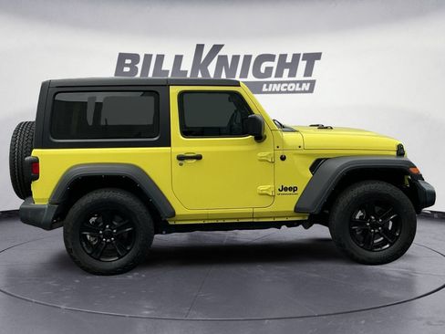 Used 2023 Jeep Wrangler Sport AWD/4WD image 6