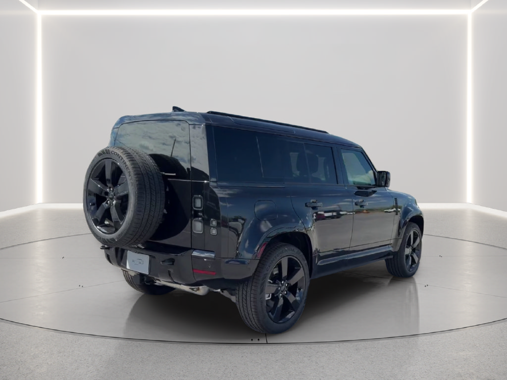 New 2026 Land Rover Defender 110 X-Dynamic SE AWD/4WD image 5