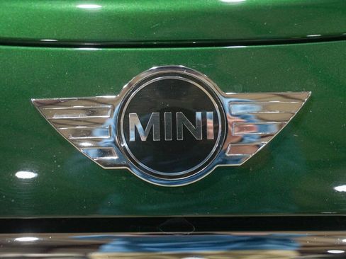 Used 2015 MINI Cooper S image 21