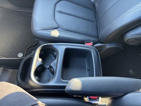 New 2026 Chrysler Pacifica Select image 22