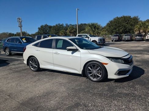 Used 2019 Honda Civic EX image 3