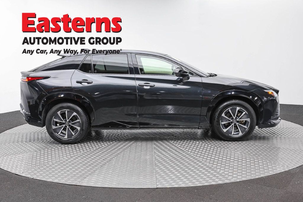 Used 2023 Lexus RZ 450e Premium w/ Technology Package AWD/4WD image 4