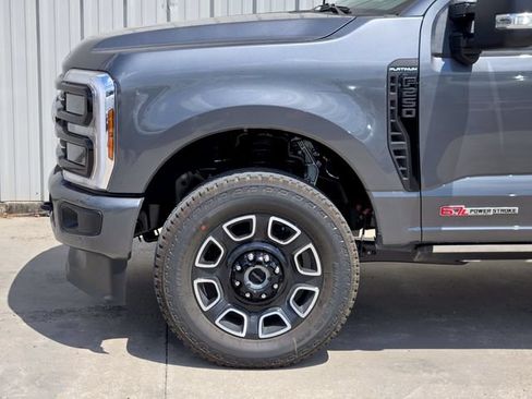 New 2026 Ford F250 Platinum AWD/4WD image 6