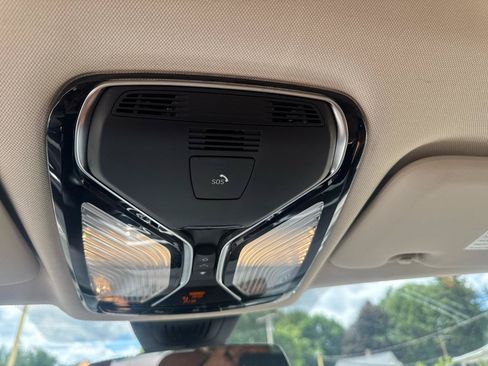 Used 2019 BMW X7 xDrive40i w/ Premium Package AWD/4WD image 40