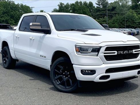 Used 2024 RAM 1500 Laramie AWD/4WD image 2