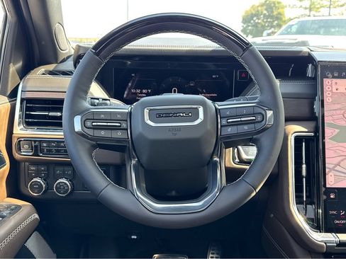 New 2026 GMC Yukon XL Denali Ultimate AWD/4WD image 17