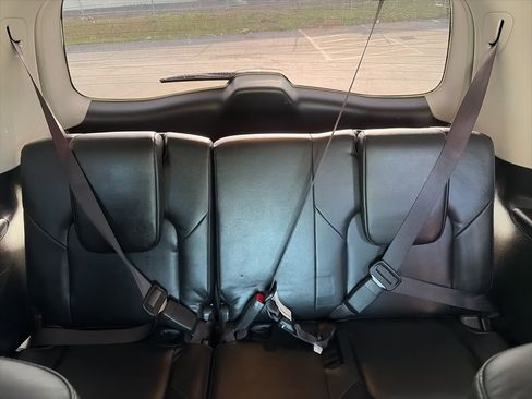 Used 2024 INFINITI QX80 Luxe image 11