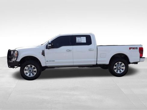 Used 2022 Ford F350 Platinum AWD/4WD image 4
