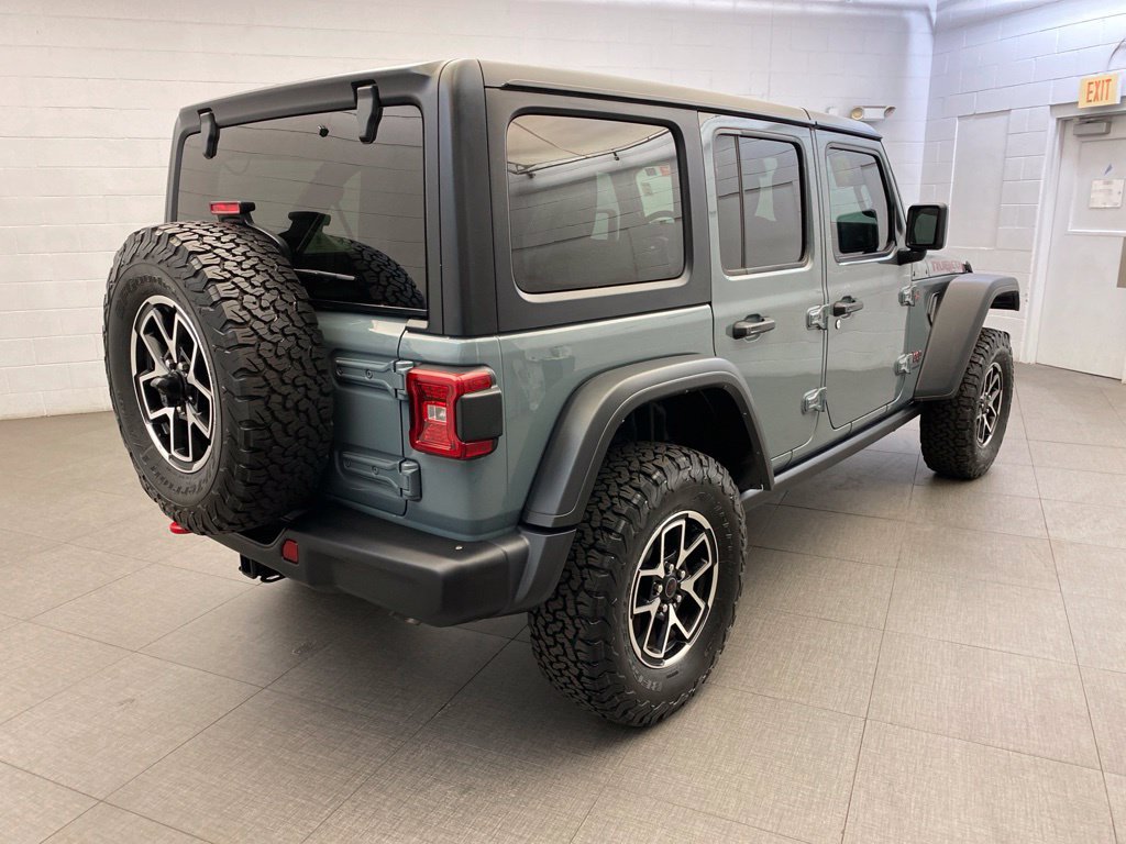 Certified 2024 Jeep Wrangler Unlimited Rubicon w/ Capability Package AWD/4WD image 6