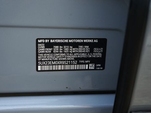 Used 2024 BMW X7 xDrive40i w/ M Sport Package image 35