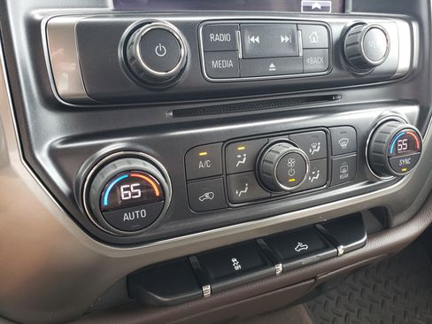 Used 2017 Chevrolet Silverado 1500 LT w/ All Star Edition RWD image 18
