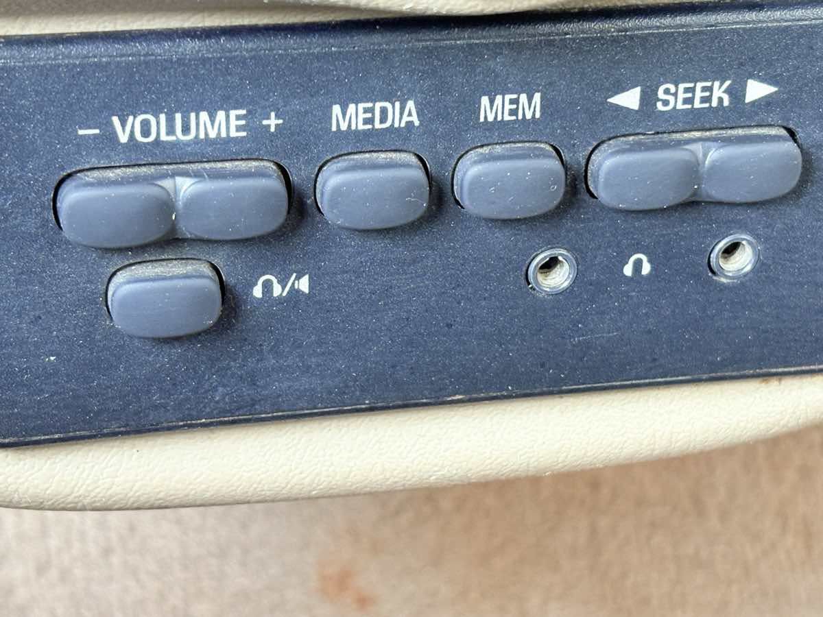 Used 2003 Ford Excursion Limited AWD/4WD image 15