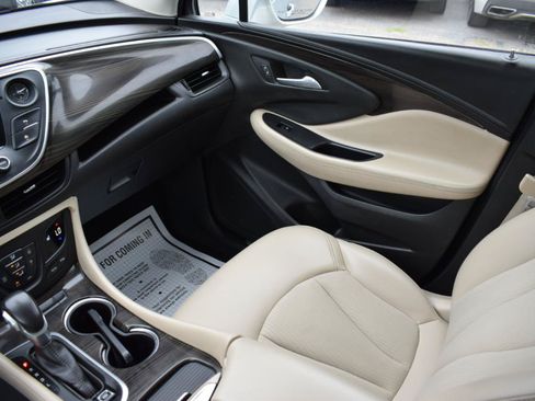 Used 2019 Buick Envision Preferred FWD image 17