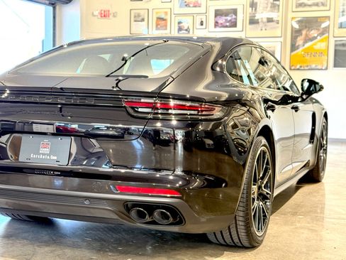 Used 2018 Porsche Panamera Turbo image 20
